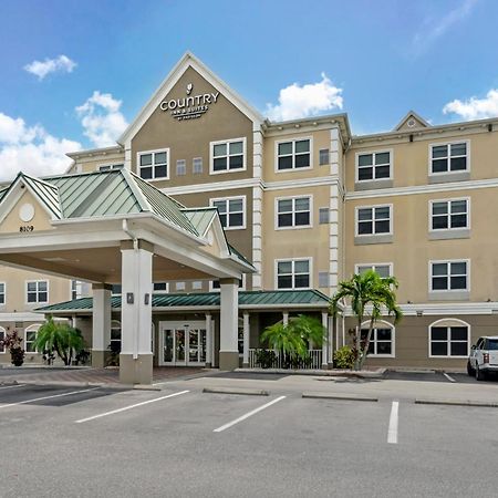 Country Inn & Suites By Radisson, Tampa Airport North, Fl West Chase Exterior photo