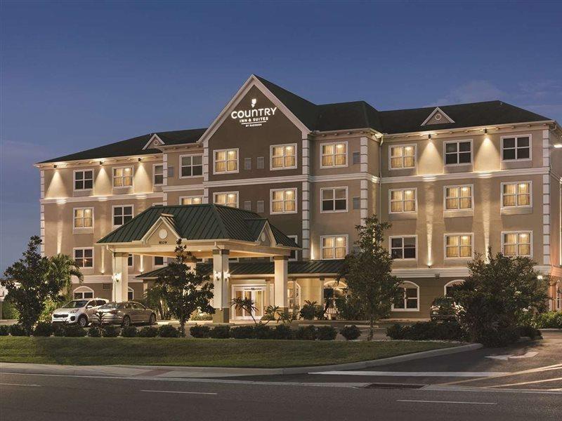Country Inn & Suites By Radisson, Tampa Airport North, Fl West Chase Exterior photo